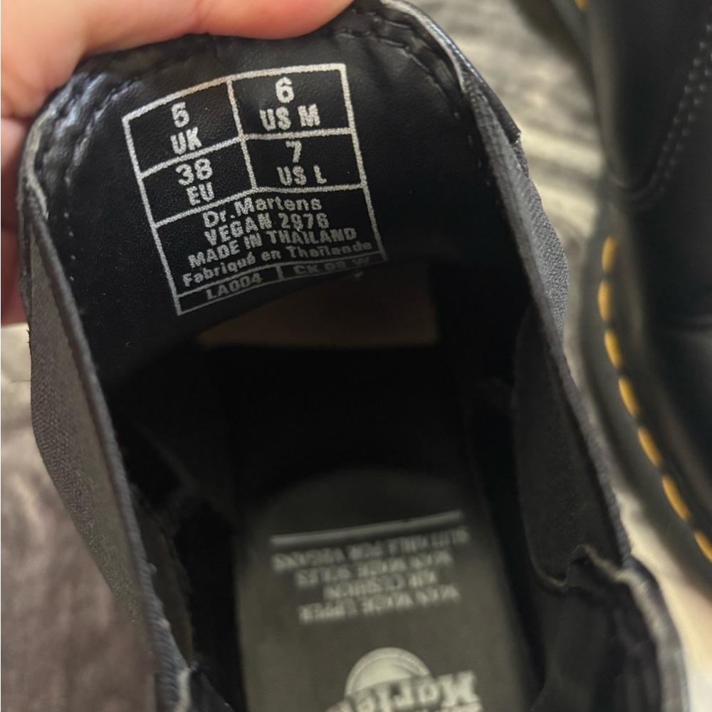 Dr. Marten Vegan 2976 Felix Chelsea Boot - Picture 2 of 7